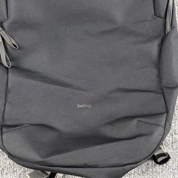 Bellroy Via Backpack Black Laptop Travel Daypack Padded Pockets Water Resistant - Picture 2 of 11